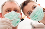 Implantologia odontoiatrica: a chi e per quanto?